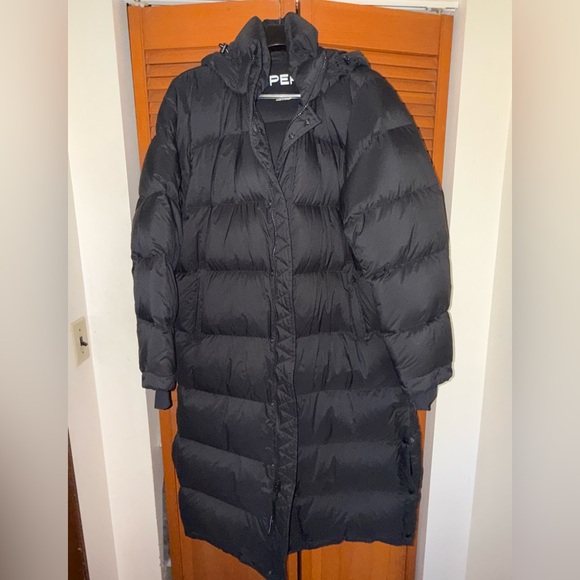 ARITZIA The Super Puff - The Super Puff Long - cliMATTE SIZE XL - Picture 5 of 9